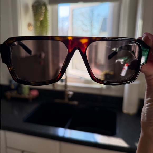 Prada Red Tortoise Square Sunglasses - Picture 11 of 12